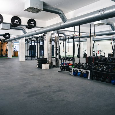 LEGACY-GYM Essen: Mit unserem großen Gewichtssortiment gestaltest du dein Training individuell.