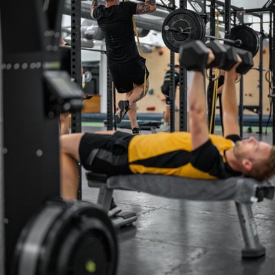 Training bei LEGACY-GYM